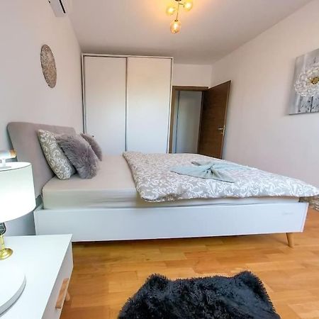Bucharest Central Dd Apartment Dış mekan fotoğraf