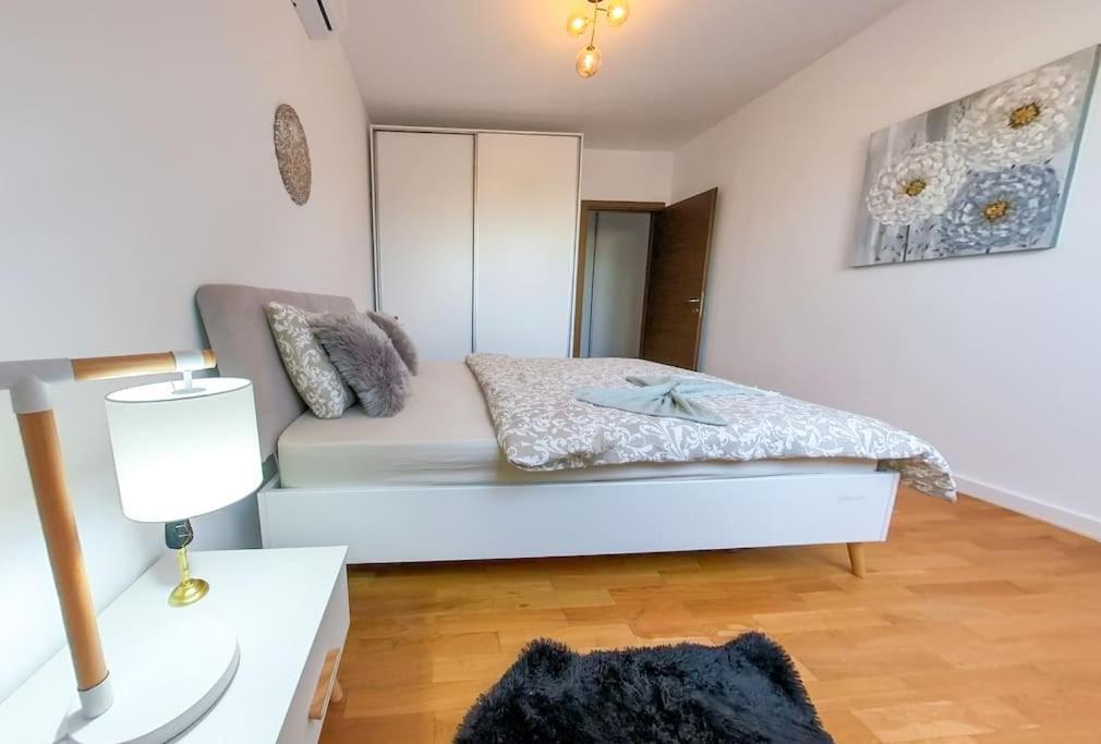 Bucharest Central Dd Apartment Dış mekan fotoğraf
