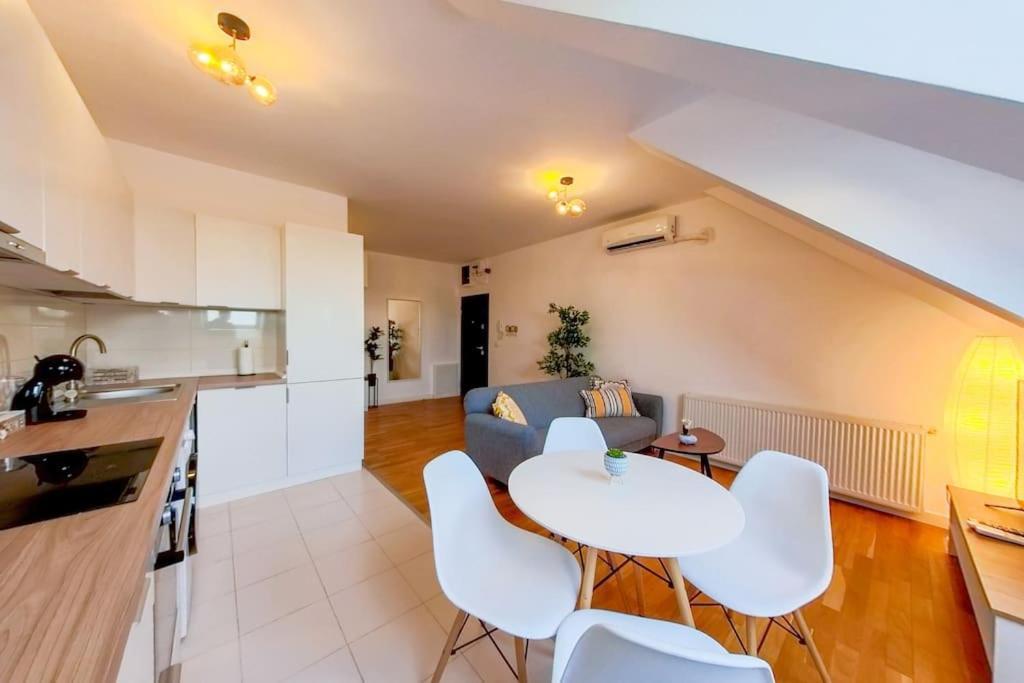 Bucharest Central Dd Apartment Dış mekan fotoğraf